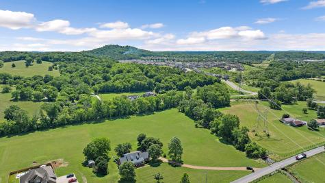 402 Upper Station Camp Creek Road Gallatin TN 37066