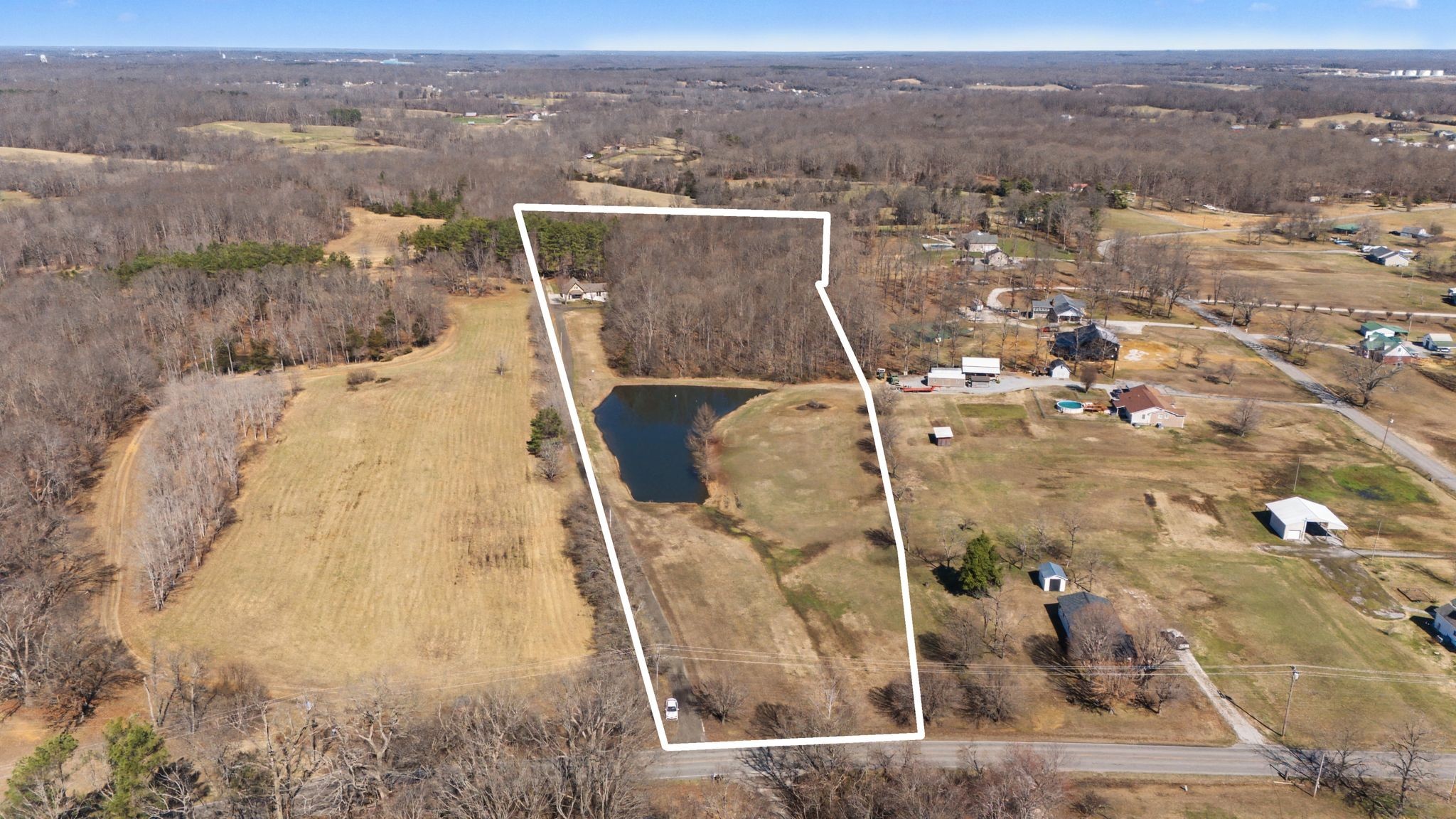 1231 Abiff Road Bon Aqua TN 37025