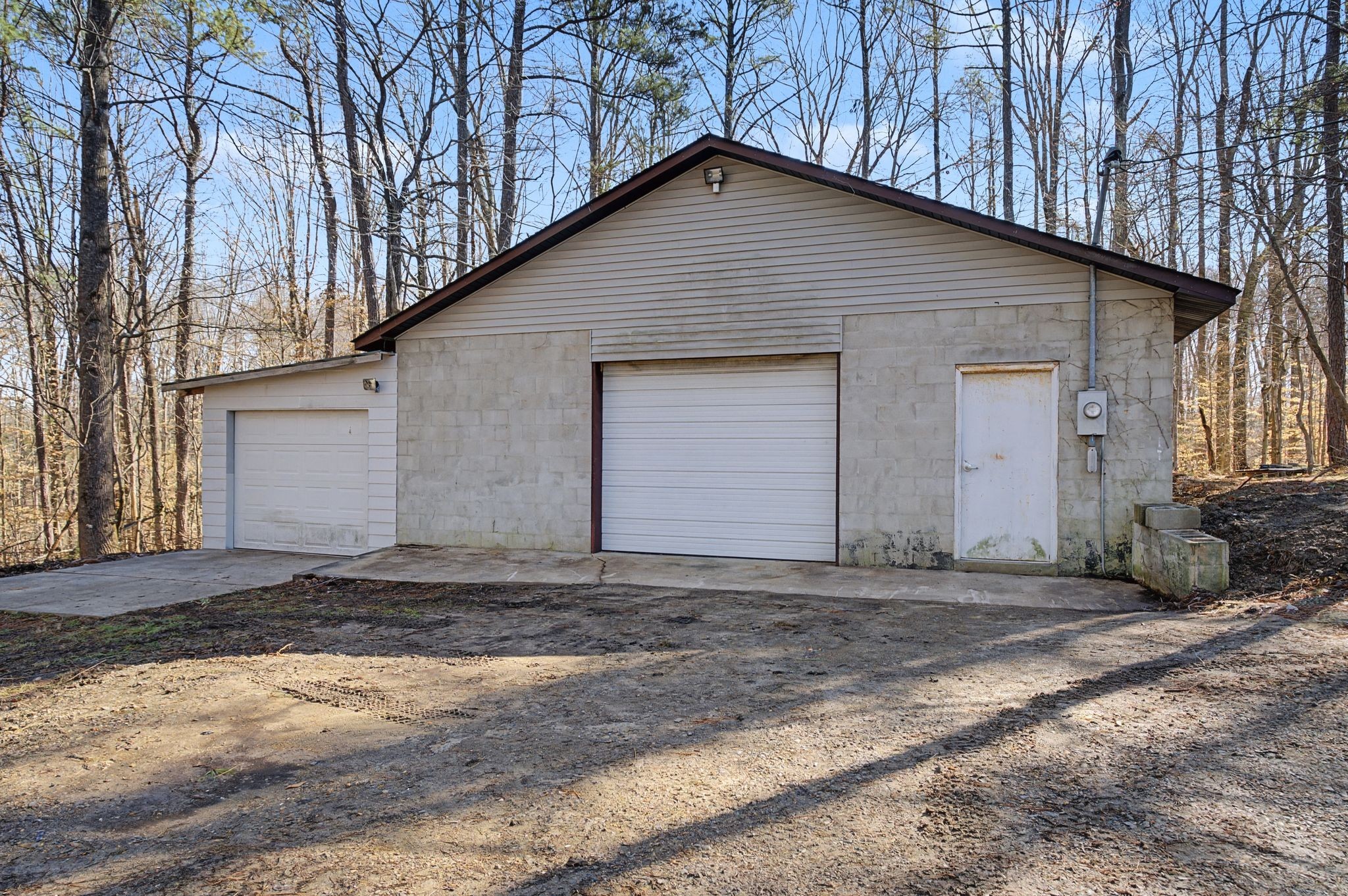 1231 Abiff Road Bon Aqua TN 37025