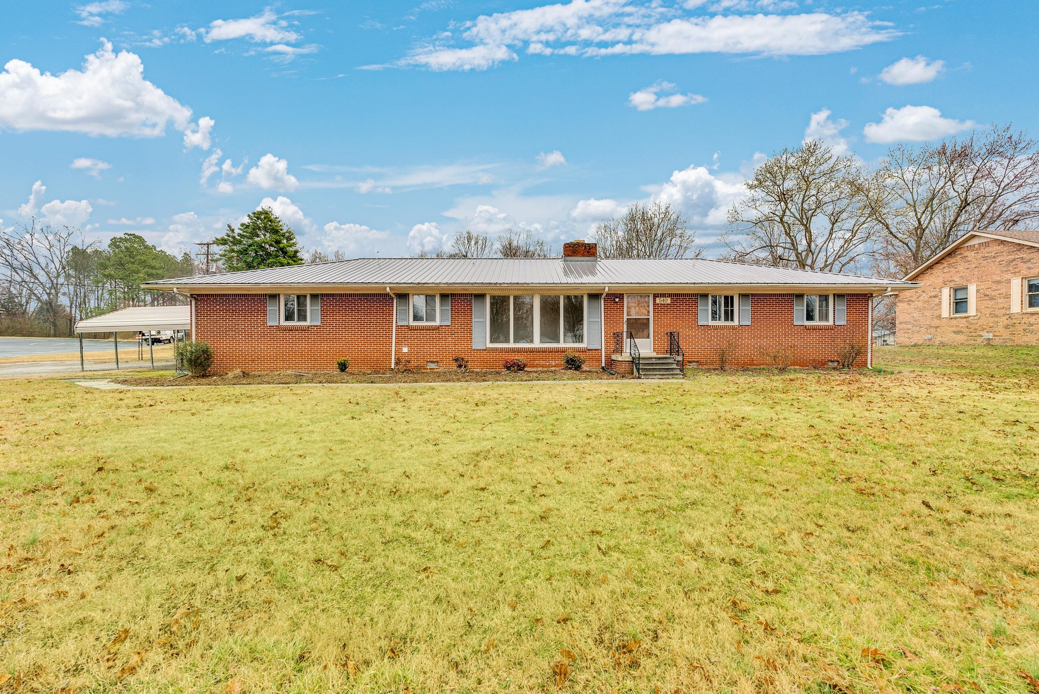 540 4th Ave, S Baxter TN 38544