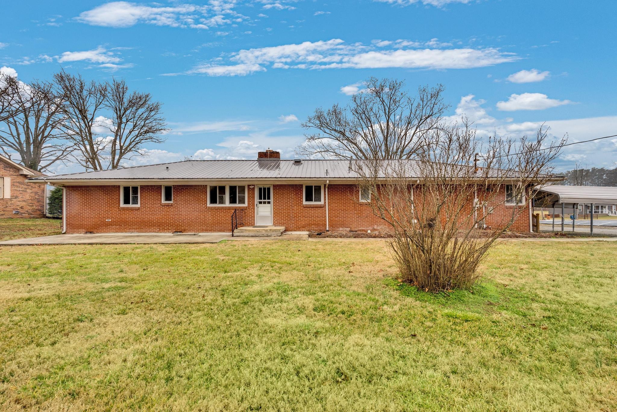 540 4th Ave, S Baxter TN 38544