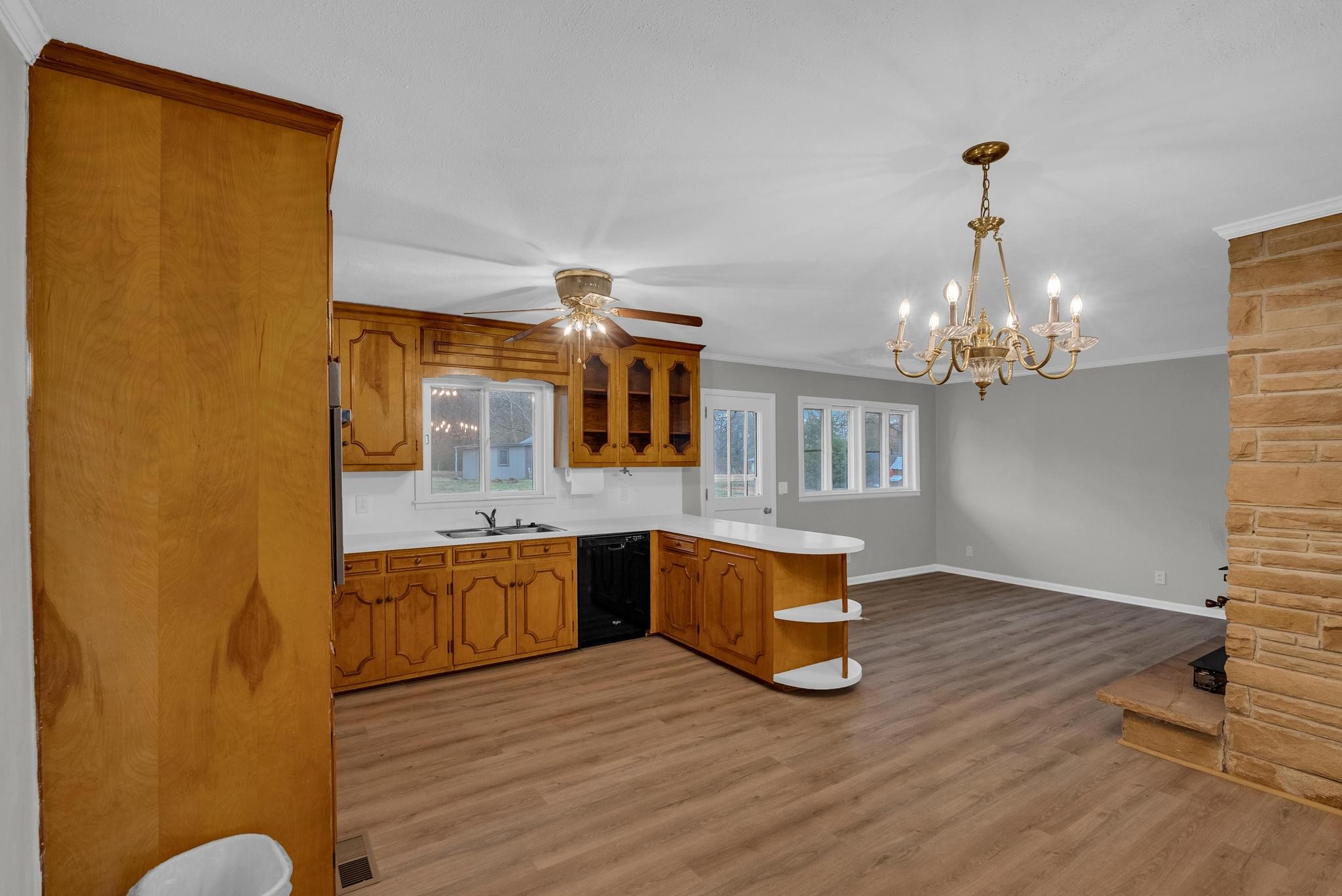 540 4th Ave, S Baxter TN 38544