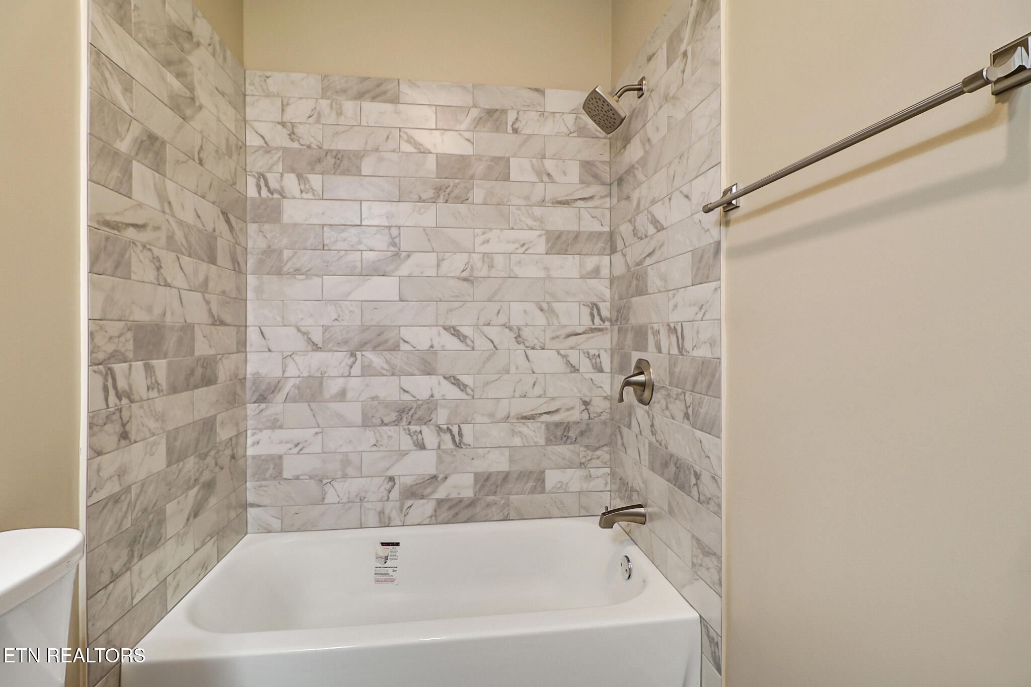 809 Buffalo Trail Clarkrange TN 38553