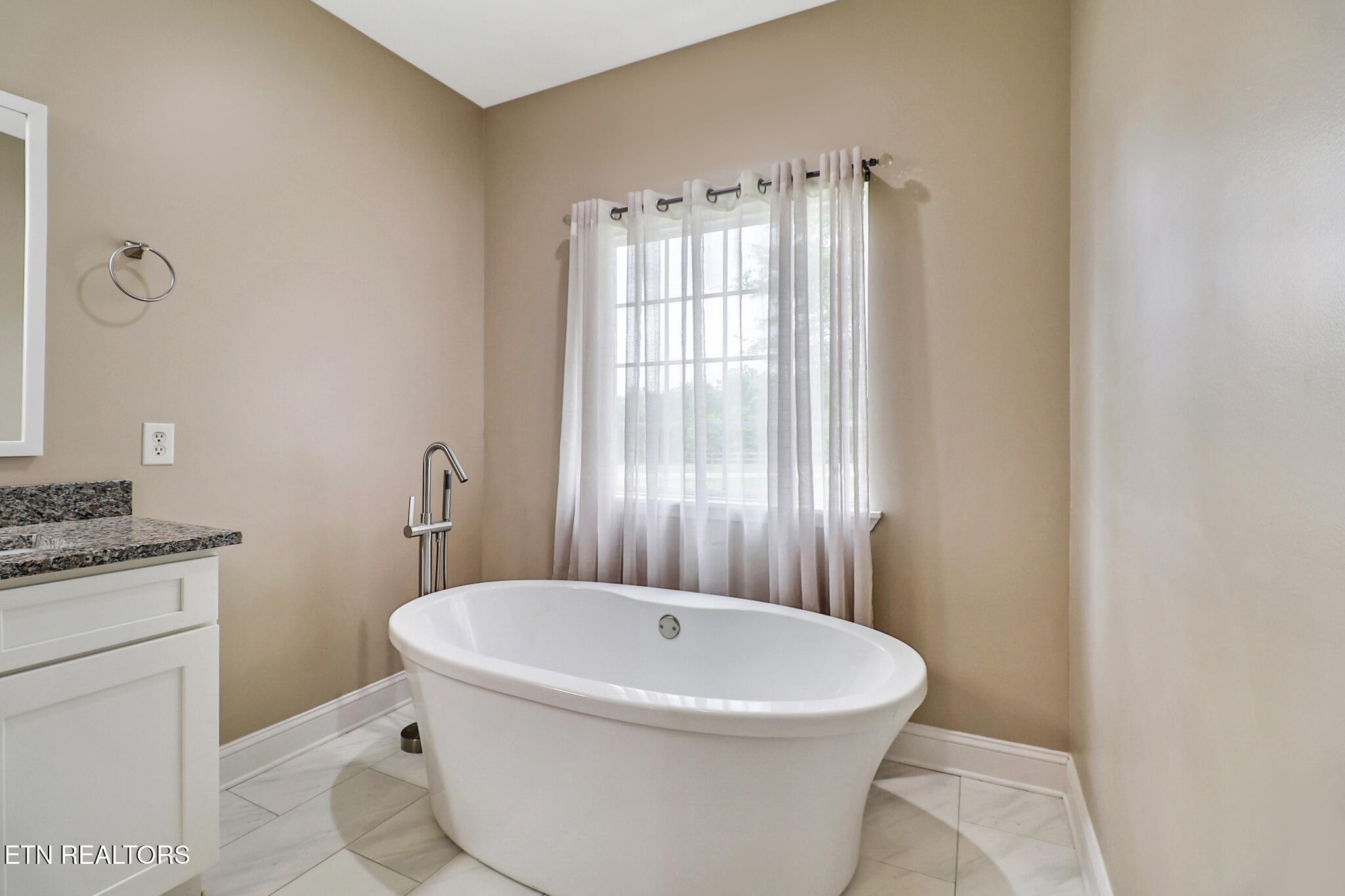 809 Buffalo Trail Clarkrange TN 38553