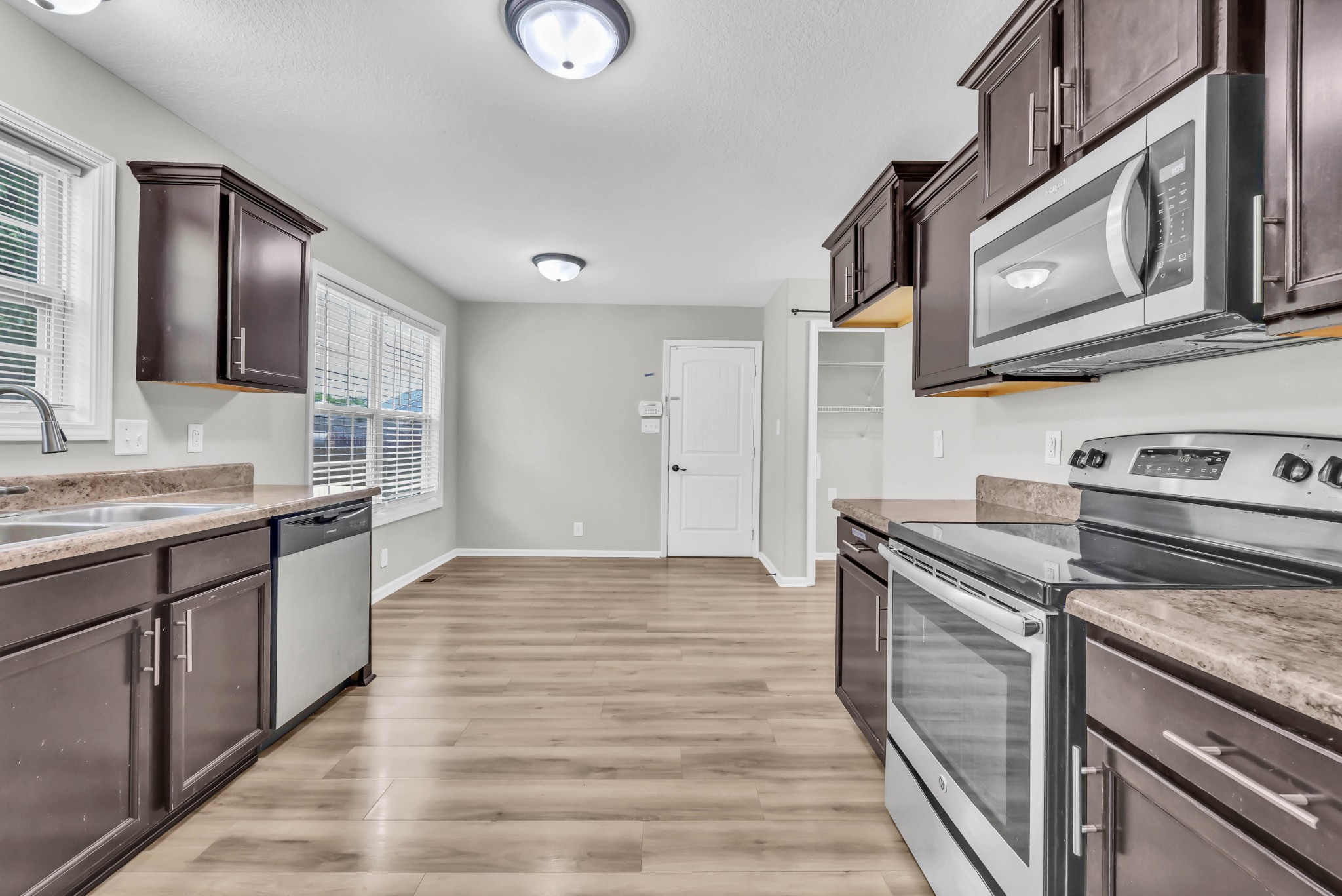 1393 Scrub Oak Drive Clarksville TN 37042