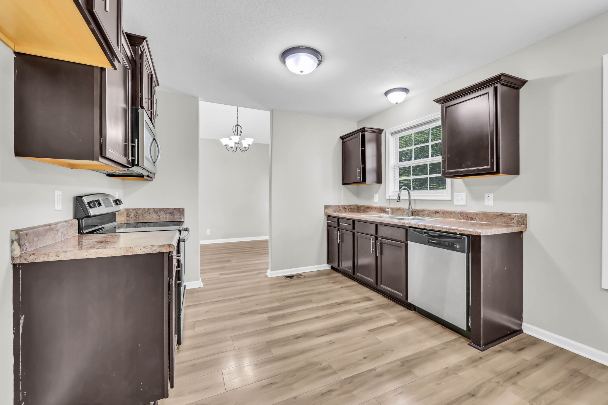 1393 Scrub Oak Drive Clarksville TN 37042