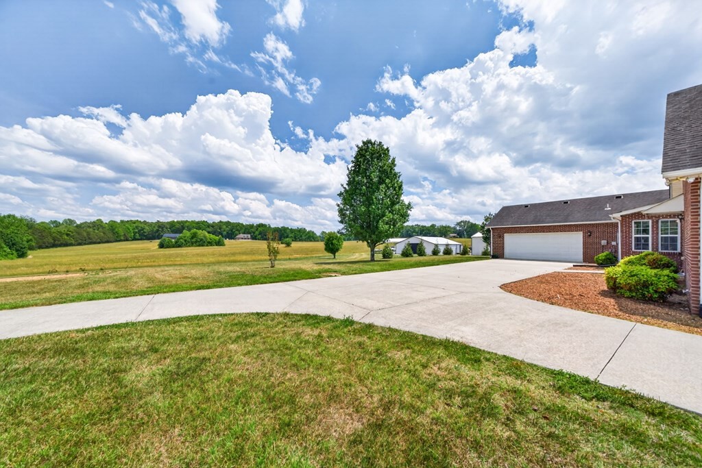 826 Boatman Road Cookeville TN 38506