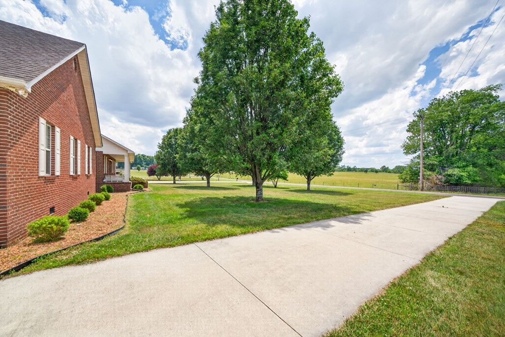 826 Boatman Road Cookeville TN 38506