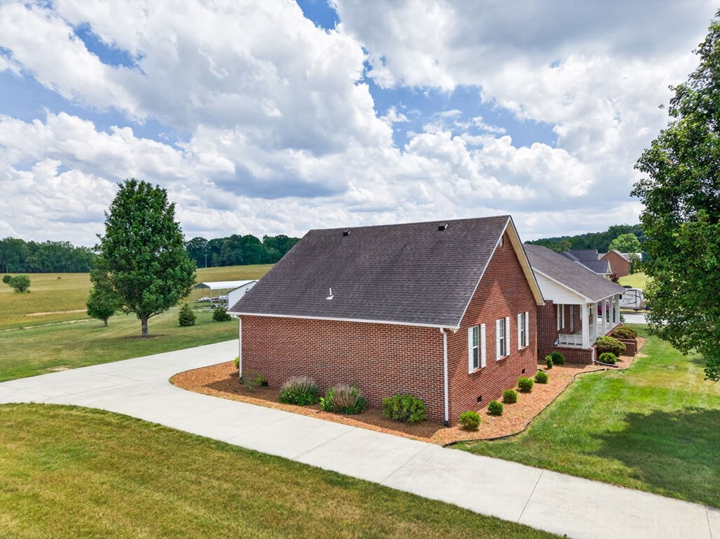 826 Boatman Road Cookeville TN 38506