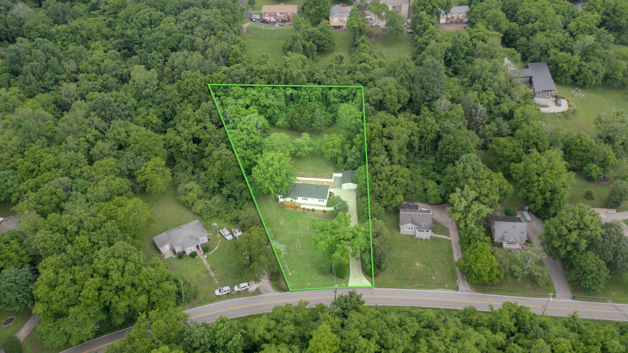 413 Moncrief Avenue Goodlettsville TN 37072