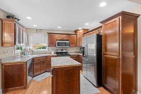 112 E Winterberry Trail White House TN 37188