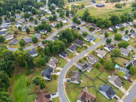 112 E Winterberry Trail White House TN 37188