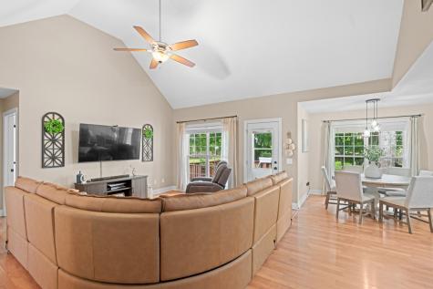 112 E Winterberry Trail White House TN 37188