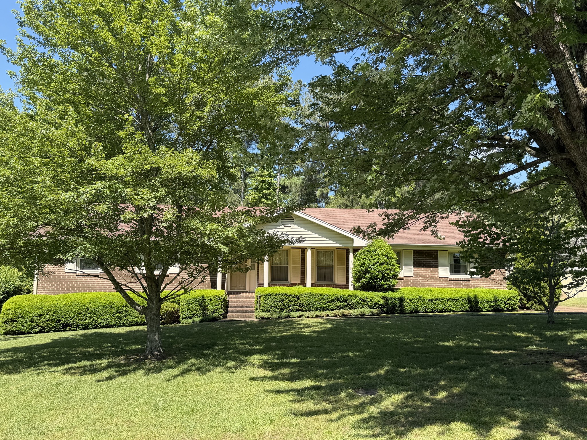 125 Sam Davis Drive Springfield TN 37172