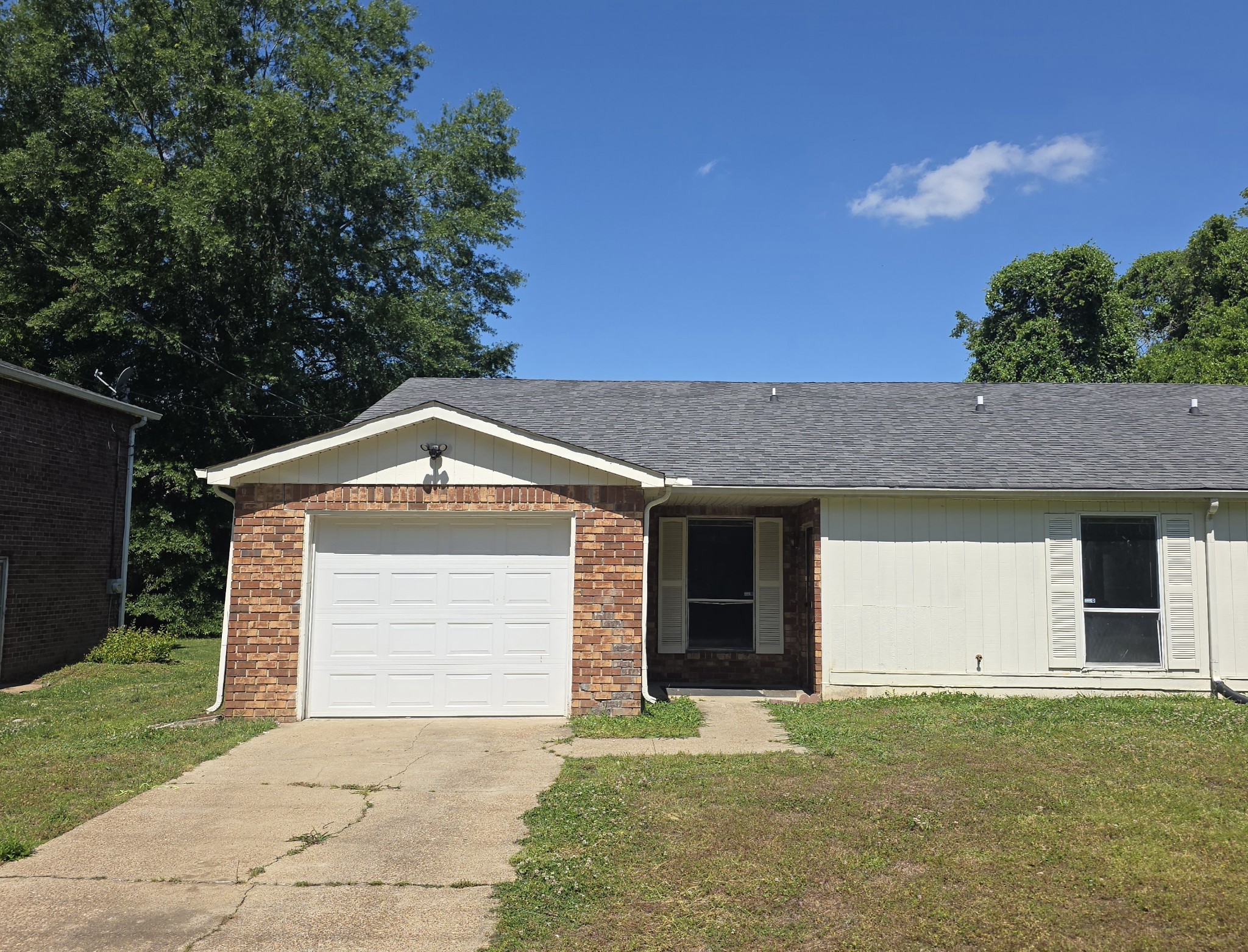 1440 E Cedar Lane Madison TN 37115