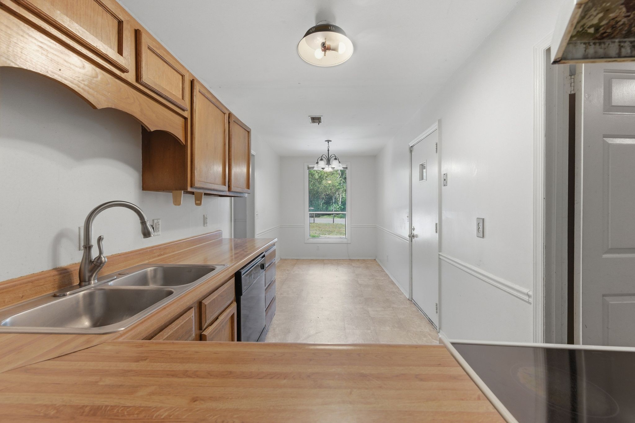 1440 E Cedar Lane Madison TN 37115