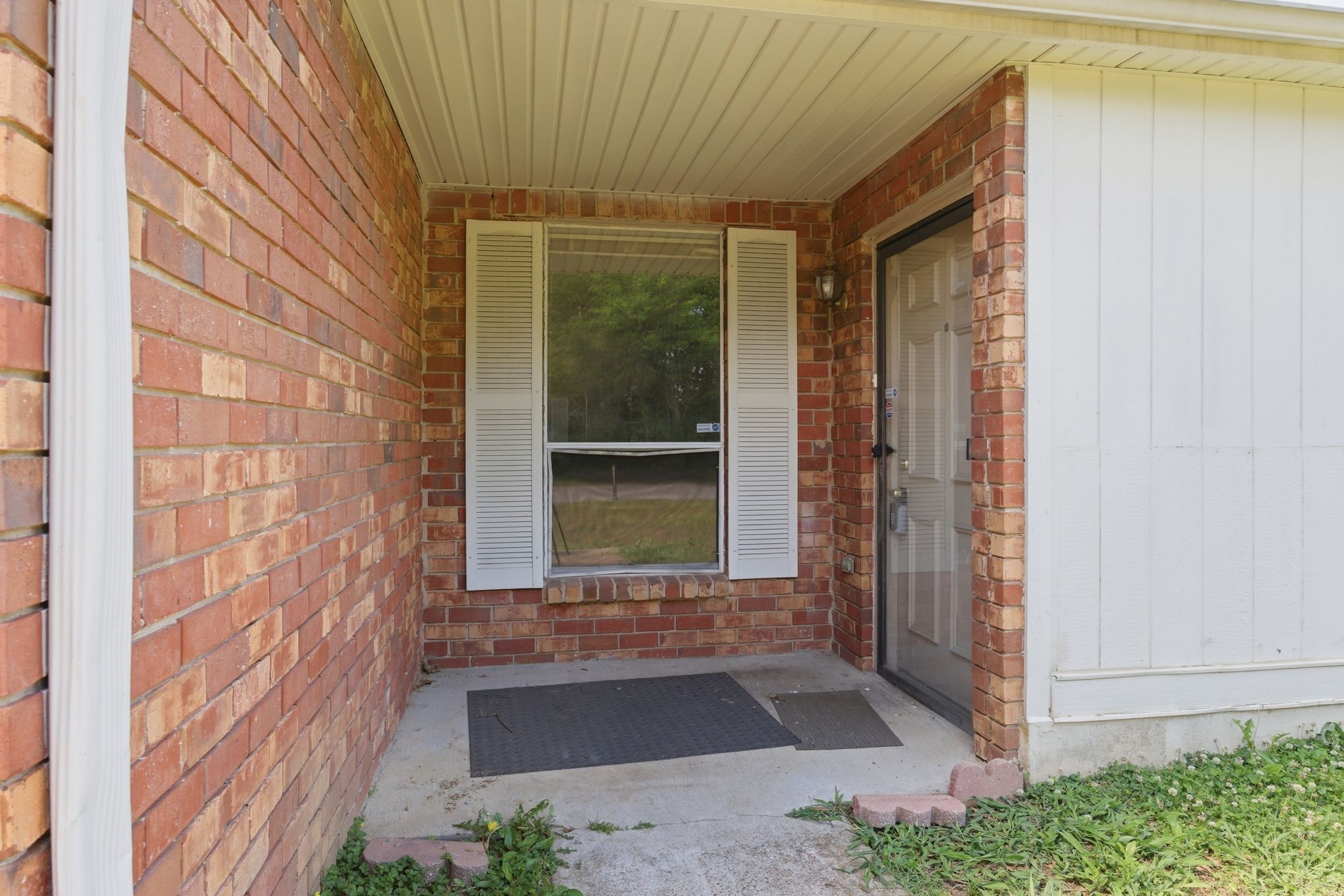 1440 E Cedar Lane Madison TN 37115