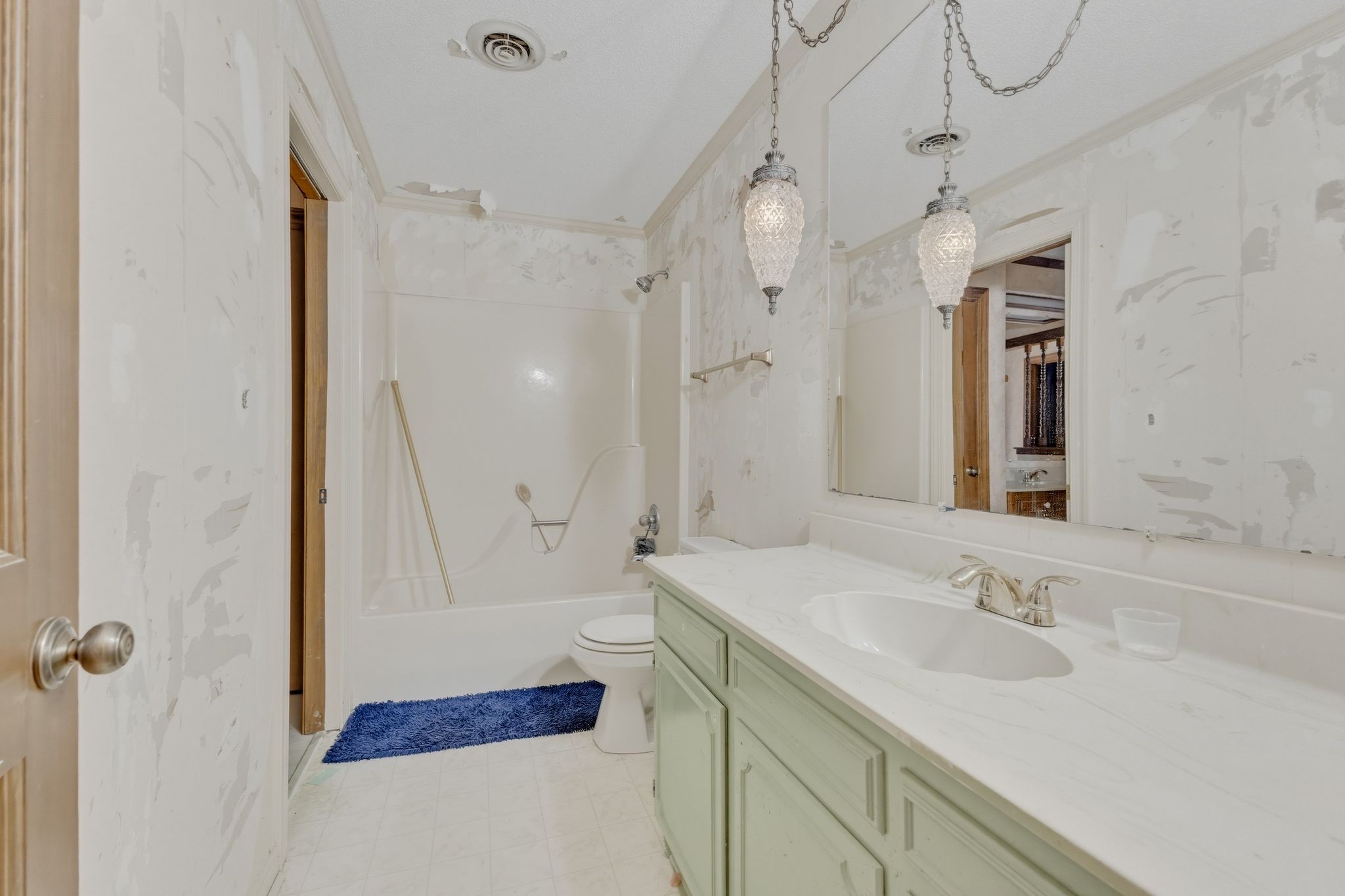 31 Colonial Cove Jackson TN 38305