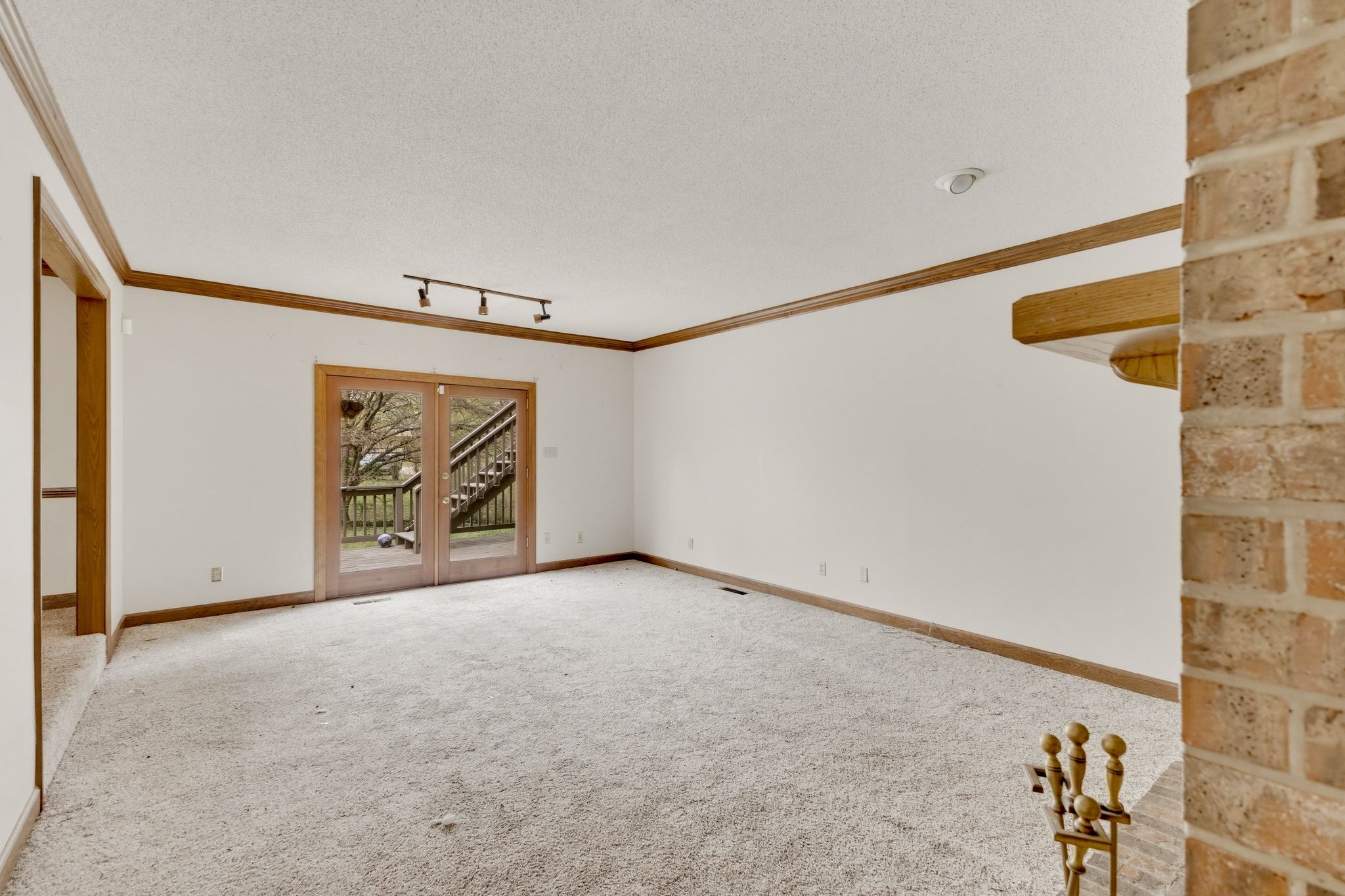 31 Colonial Cove Jackson TN 38305