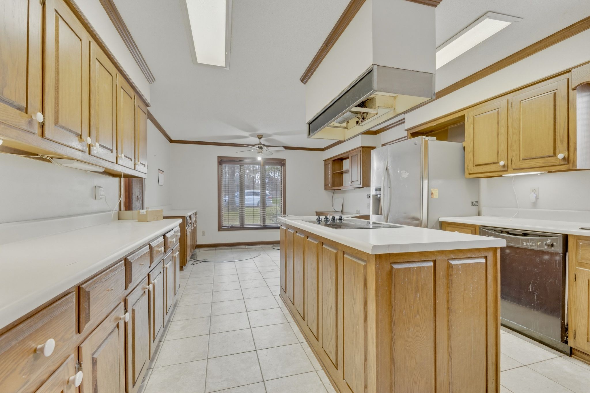 31 Colonial Cove Jackson TN 38305