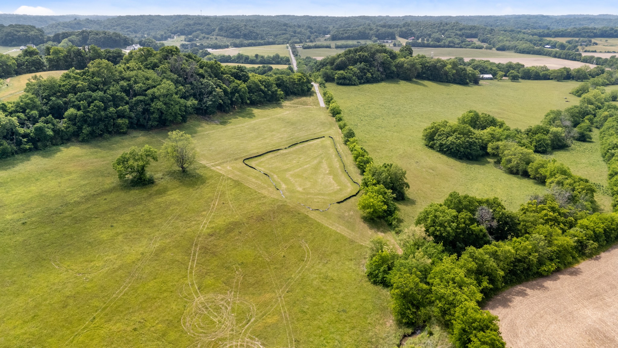 1924 Thompson Station Road, W Thompsons Station TN 37179