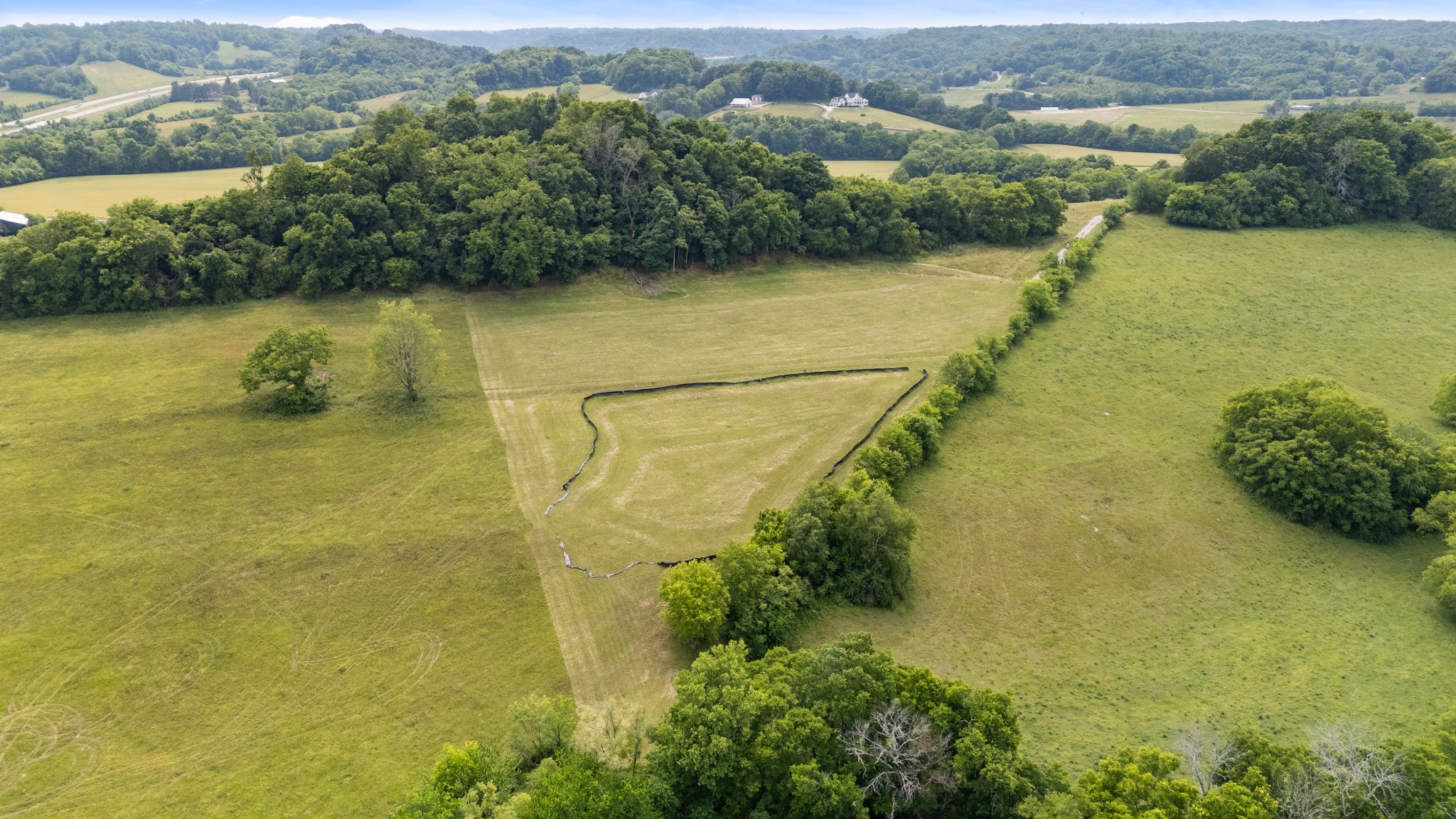 1924 Thompson Station Road, W Thompsons Station TN 37179