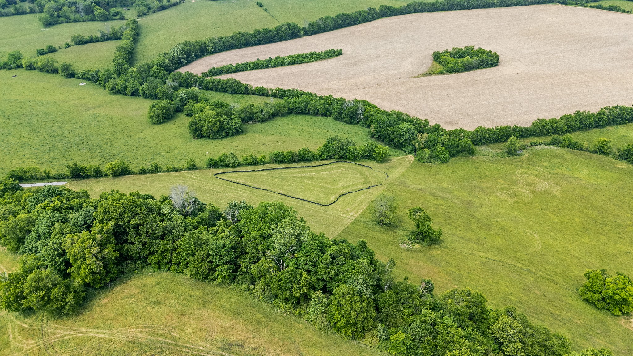 1924 Thompson Station Road, W Thompsons Station TN 37179