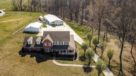1626 New Highway 52 E Westmoreland TN 37186