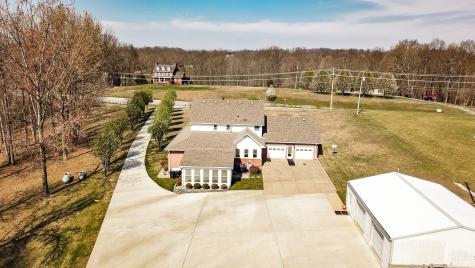1626 New Highway 52 E Westmoreland TN 37186