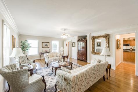 1626 New Highway 52 E Westmoreland TN 37186