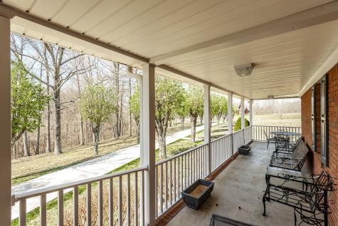 1626 New Highway 52 E Westmoreland TN 37186