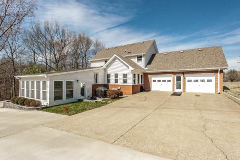 1626 New Highway 52 E Westmoreland TN 37186