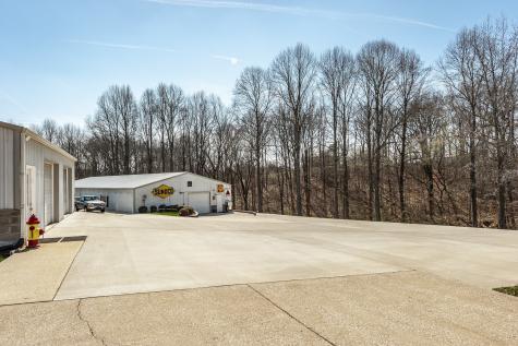 1626 New Highway 52 E Westmoreland TN 37186