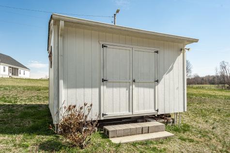 1626 New Highway 52 E Westmoreland TN 37186