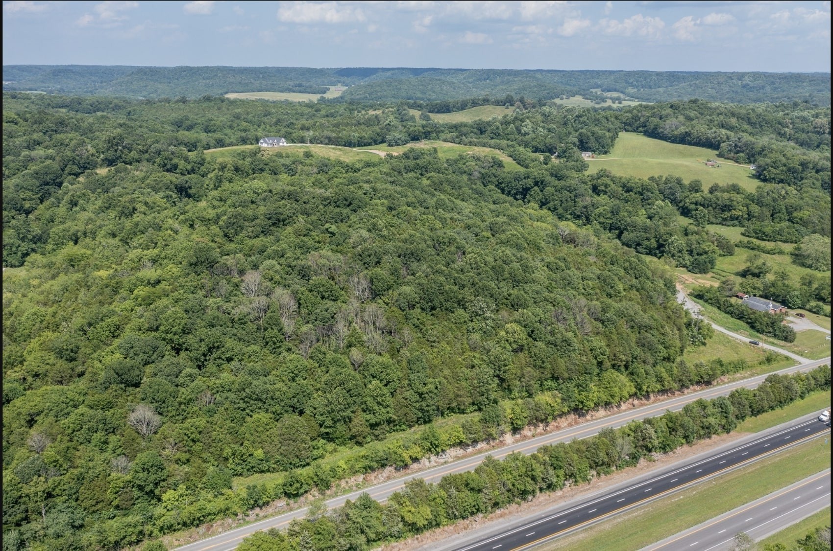 15717 Manchester Pike Christiana TN 37037