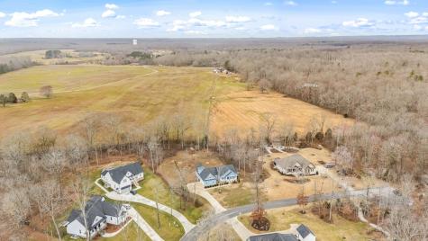569 Station Circle Tullahoma TN 37388
