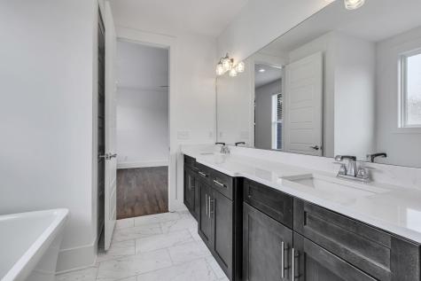 906 32nd Ave, N Nashville TN 37209