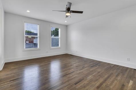 906 32nd Ave, N Nashville TN 37209