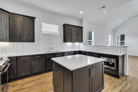 906 32nd Ave, N Nashville TN 37209