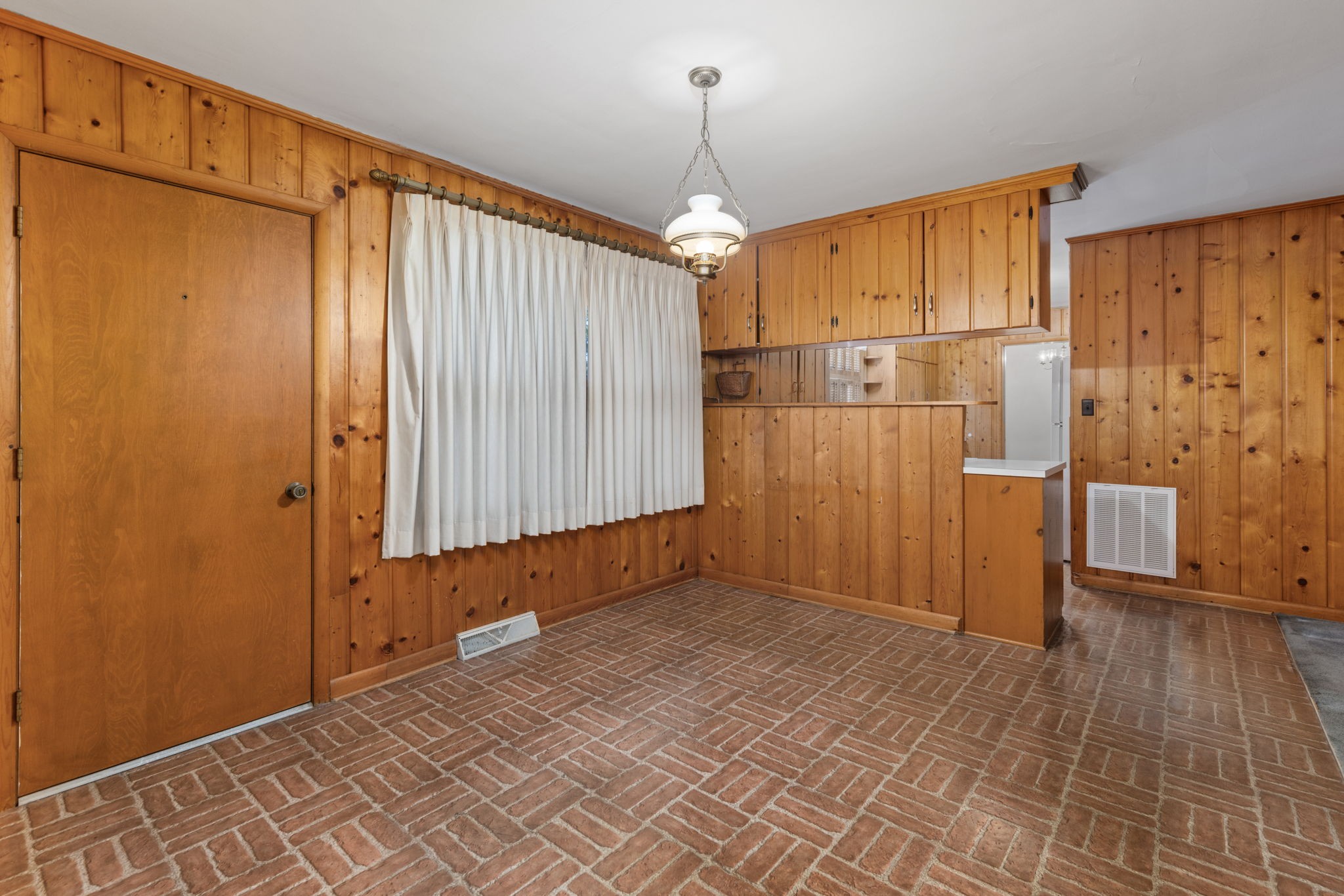 2763 Highway 43, N Lawrenceburg TN 38464