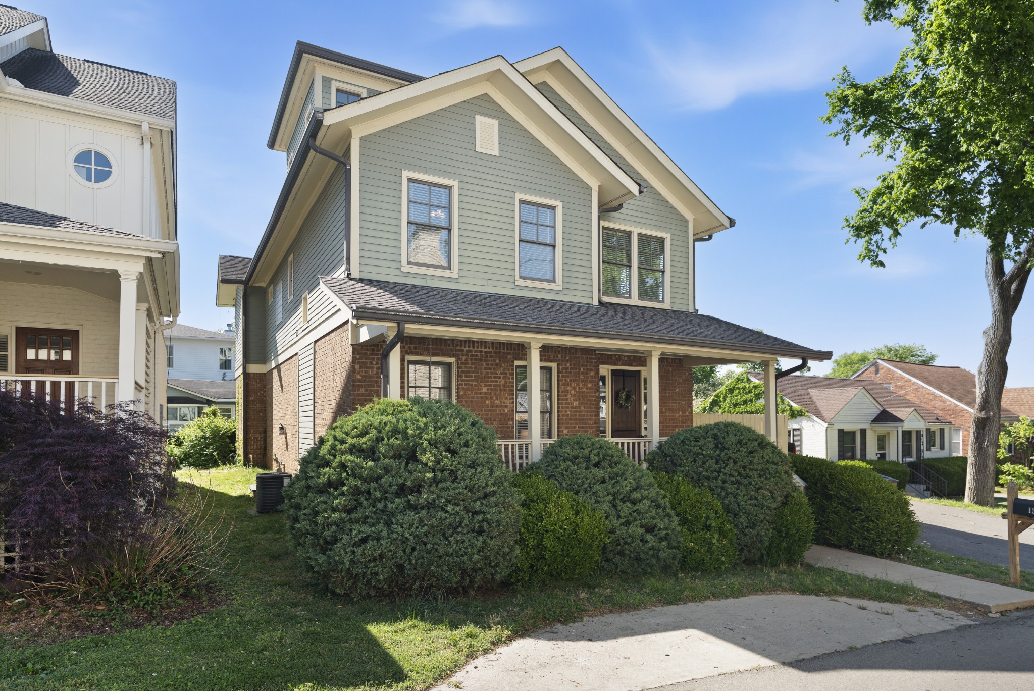 133 43rd Ave, N Nashville TN 37209