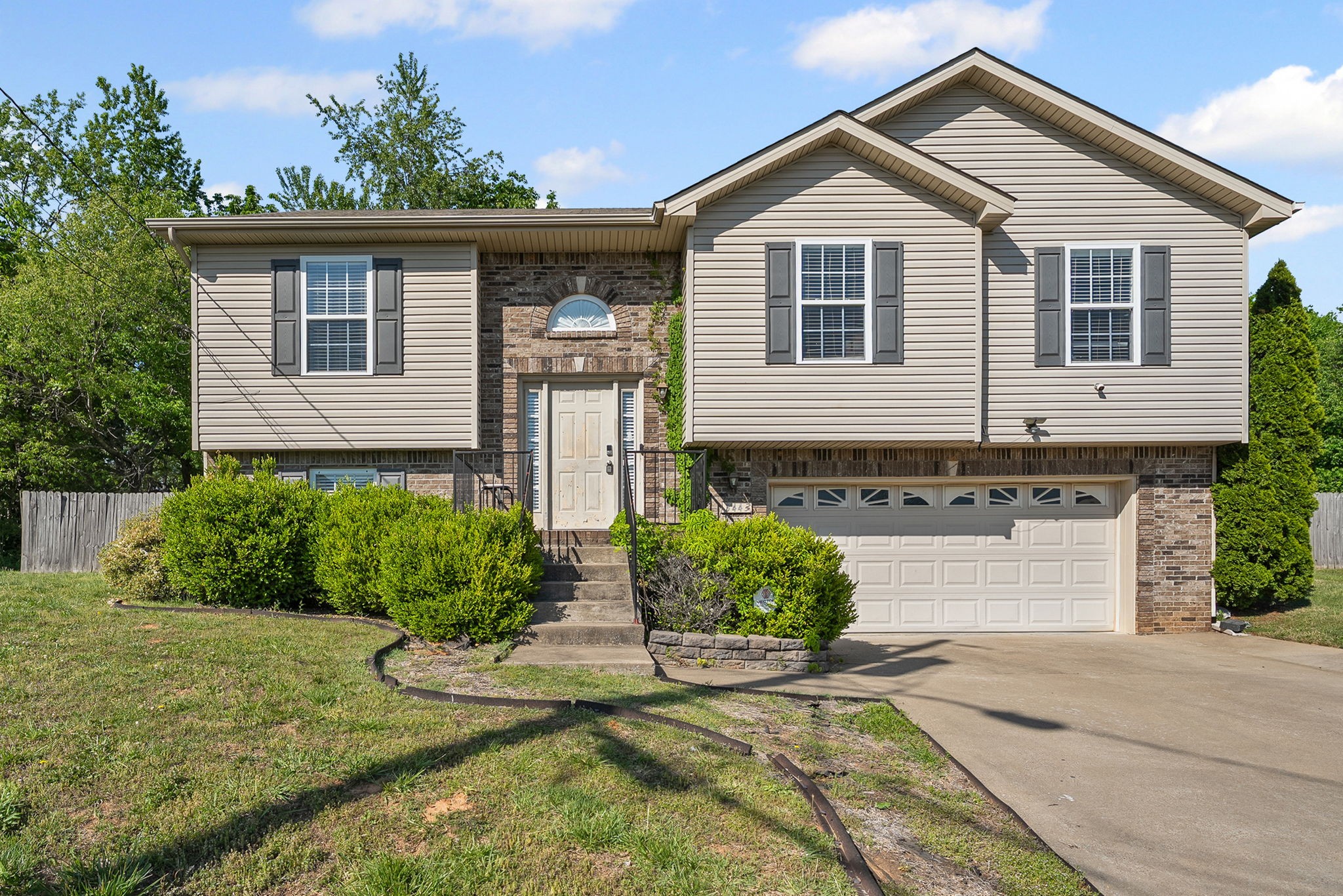 3443 Queensbury Road Clarksville TN 37042