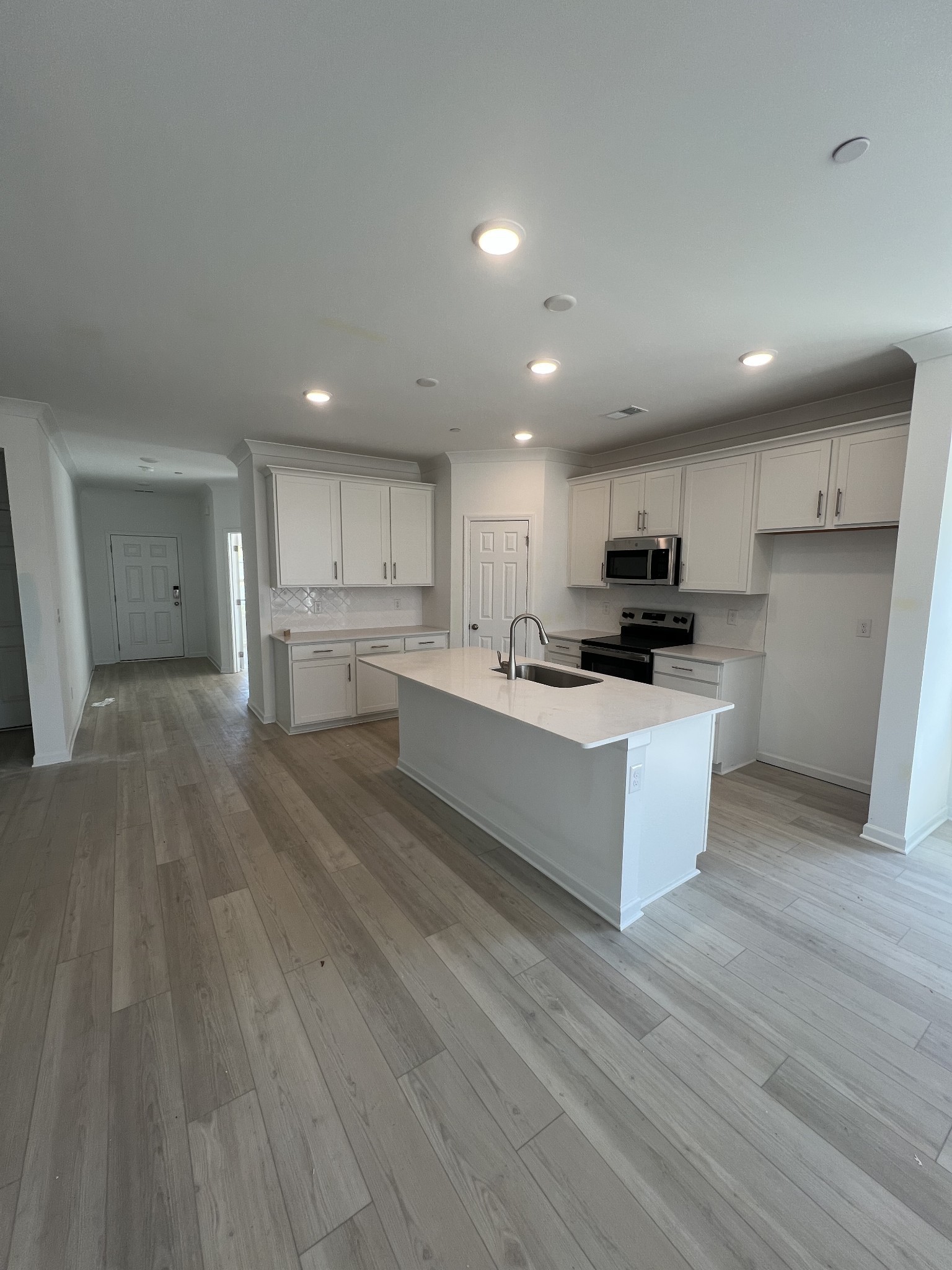 2947 Sharpstone Drive Columbia TN 38401