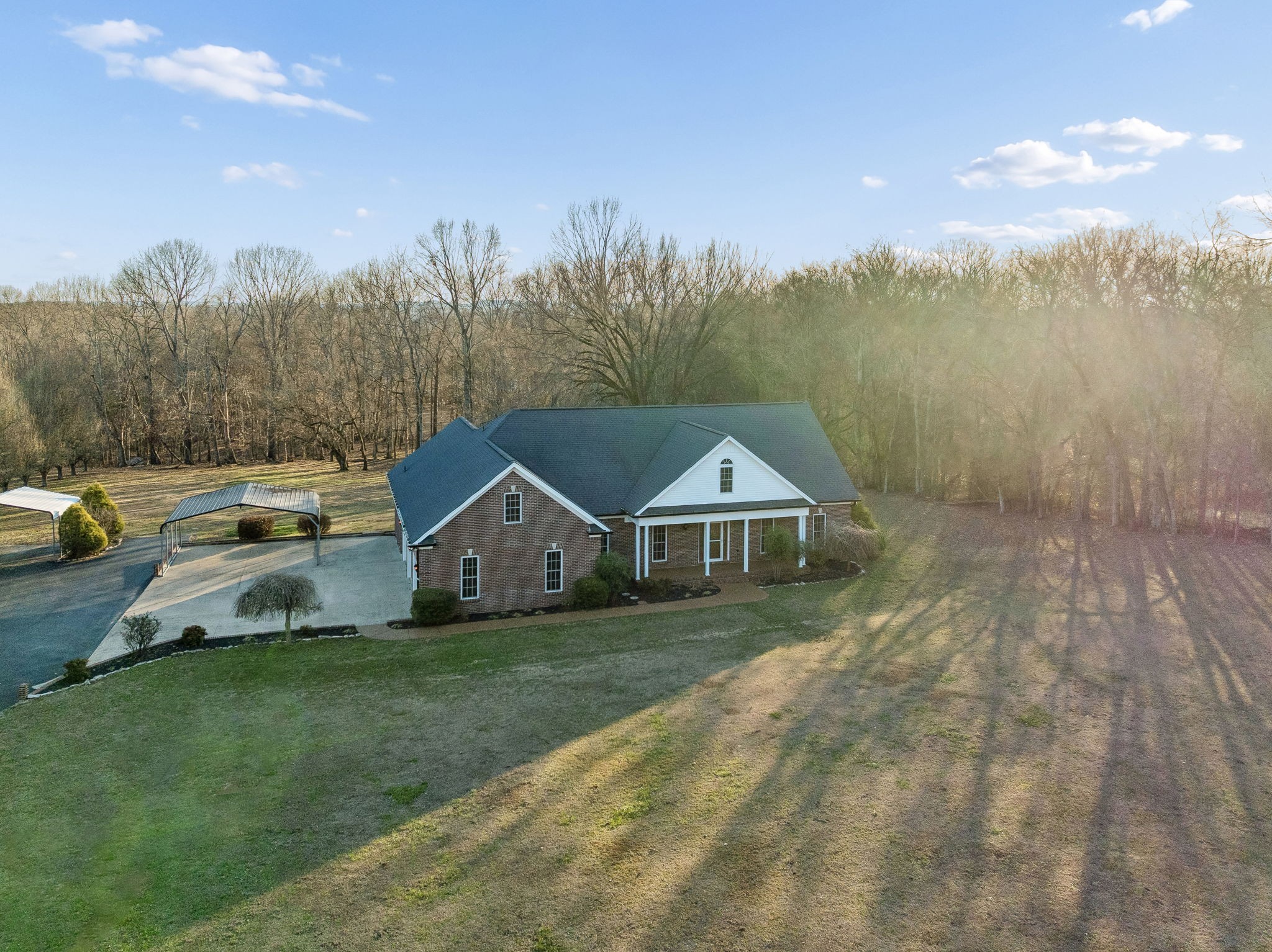 1366 Iron Bridge Road Columbia TN 38401