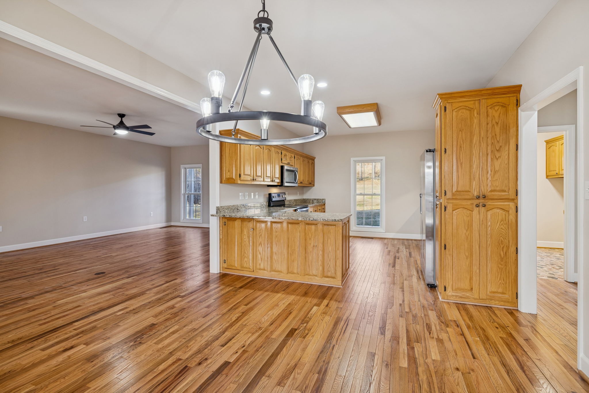 1366 Iron Bridge Road Columbia TN 38401