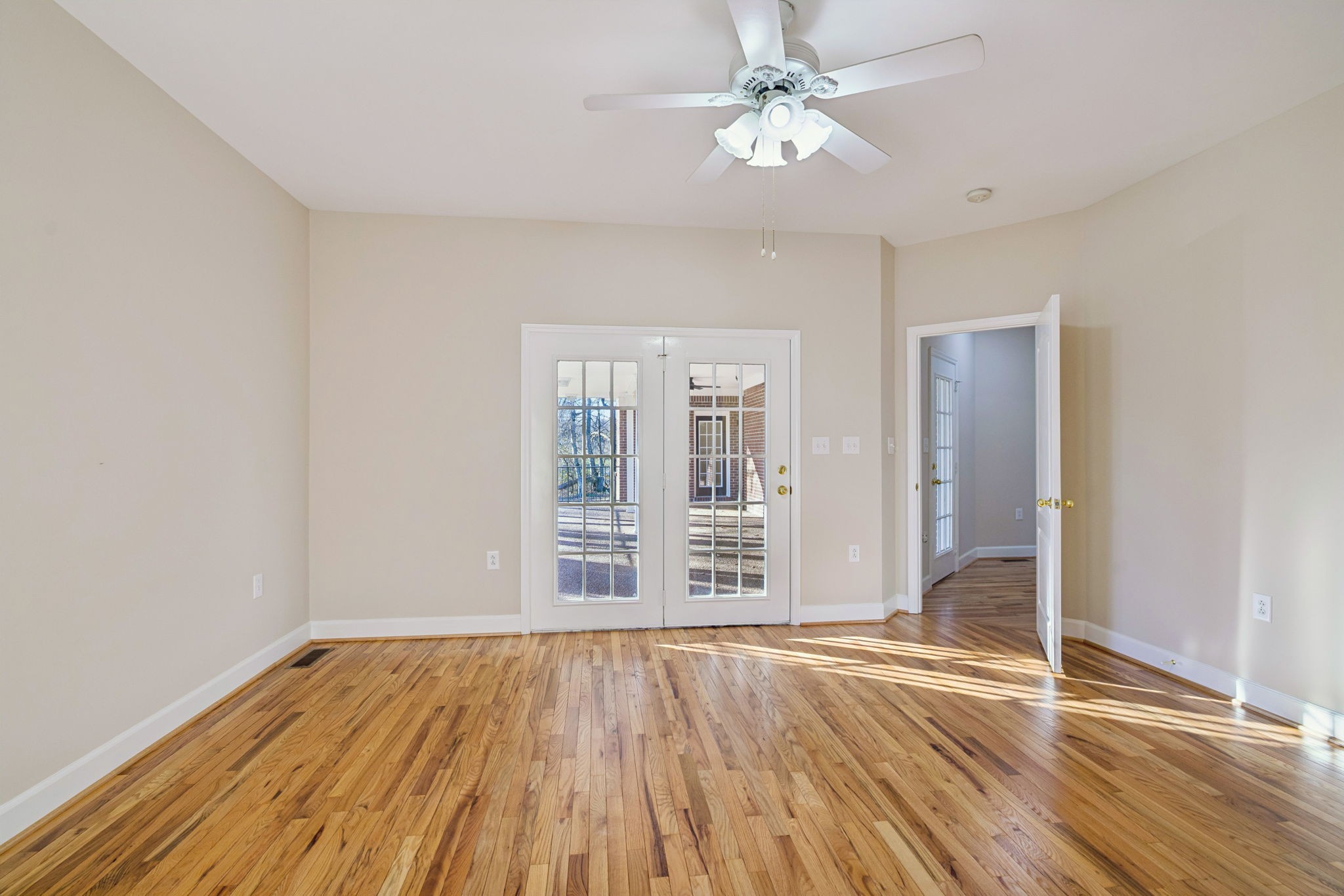 1366 Iron Bridge Road Columbia TN 38401