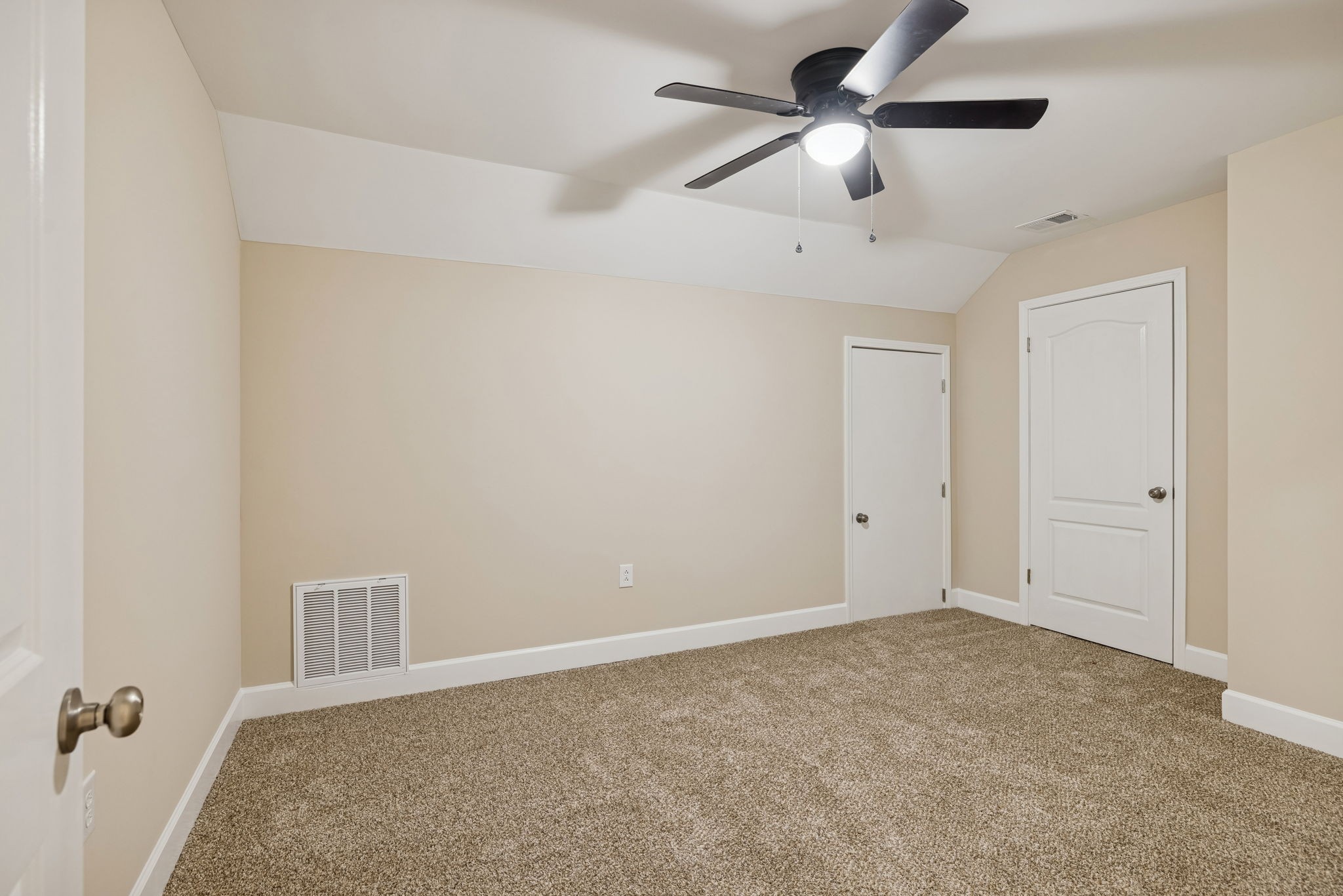 1366 Iron Bridge Road Columbia TN 38401