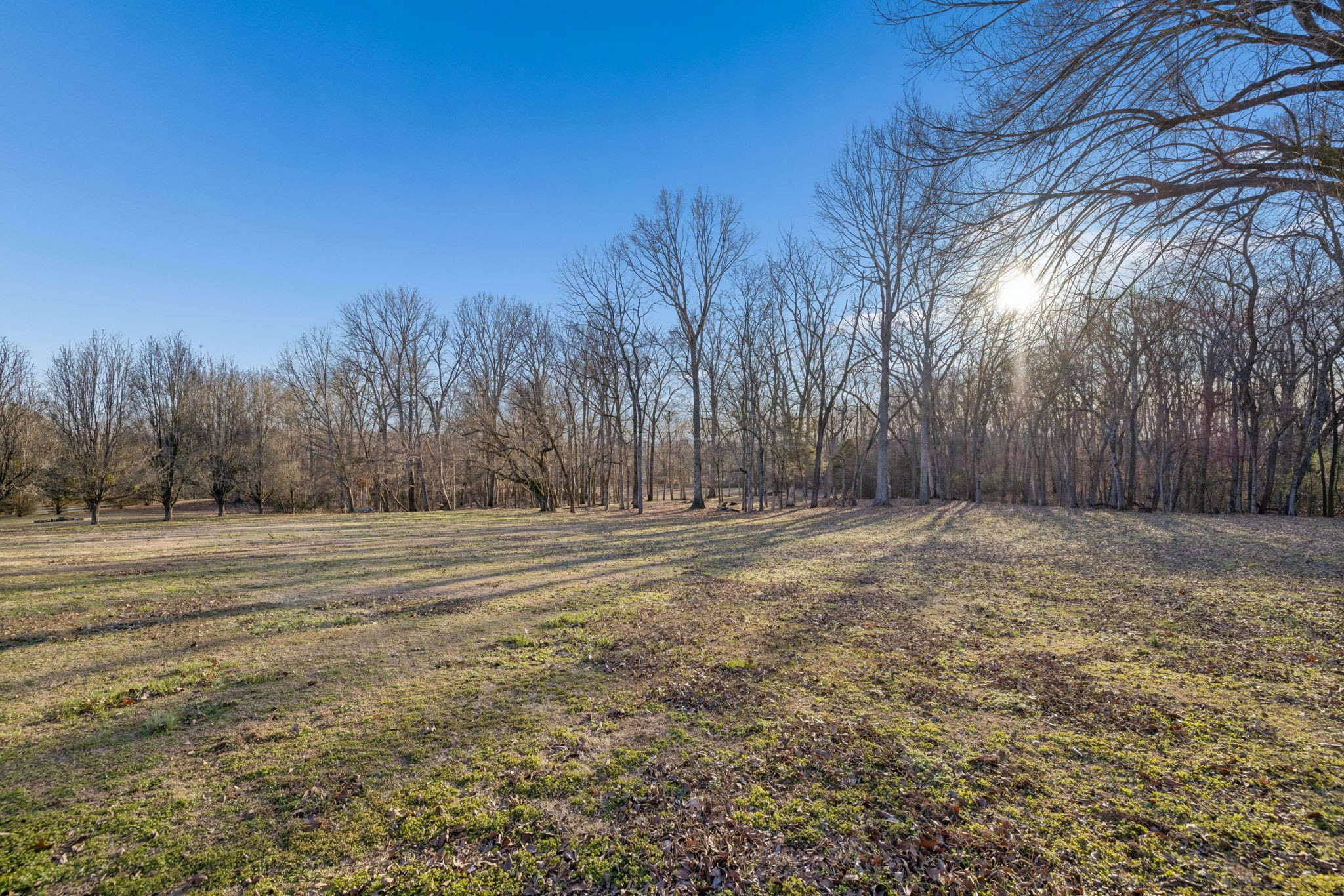1366 Iron Bridge Road Columbia TN 38401