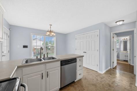 309 Chesire Way Oak Grove KY 42262