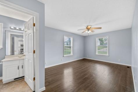 309 Chesire Way Oak Grove KY 42262